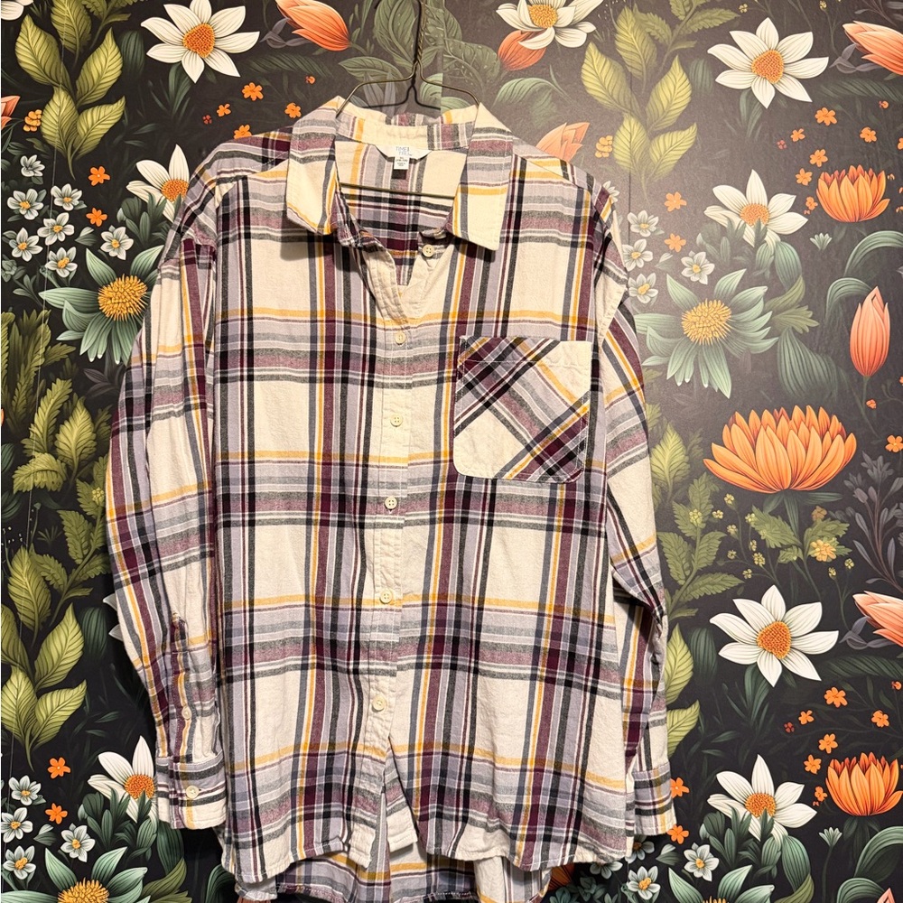 Women’s Plaid Button-Up Shirt